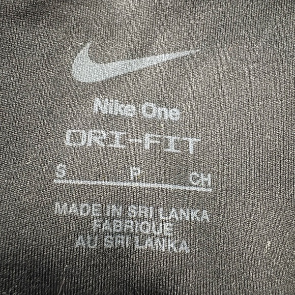 Nike 7/8 Sleek Black Leggings with Blue Stripes. Super Soft Stretchy Fabric. - Picture 4 of 15